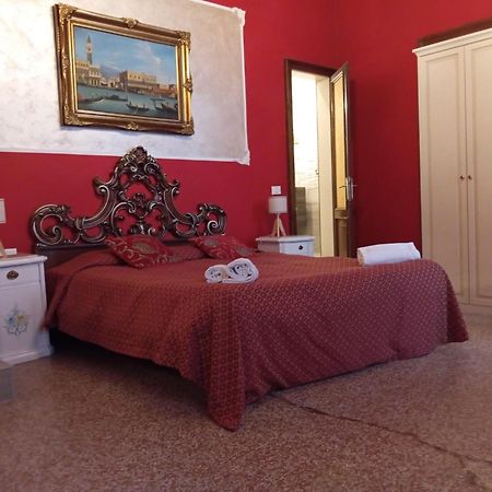 Palazzo Lion Morosini - Check In Presso Locanda Ai Santi Apostoli เวนิส ภายนอก รูปภาพ